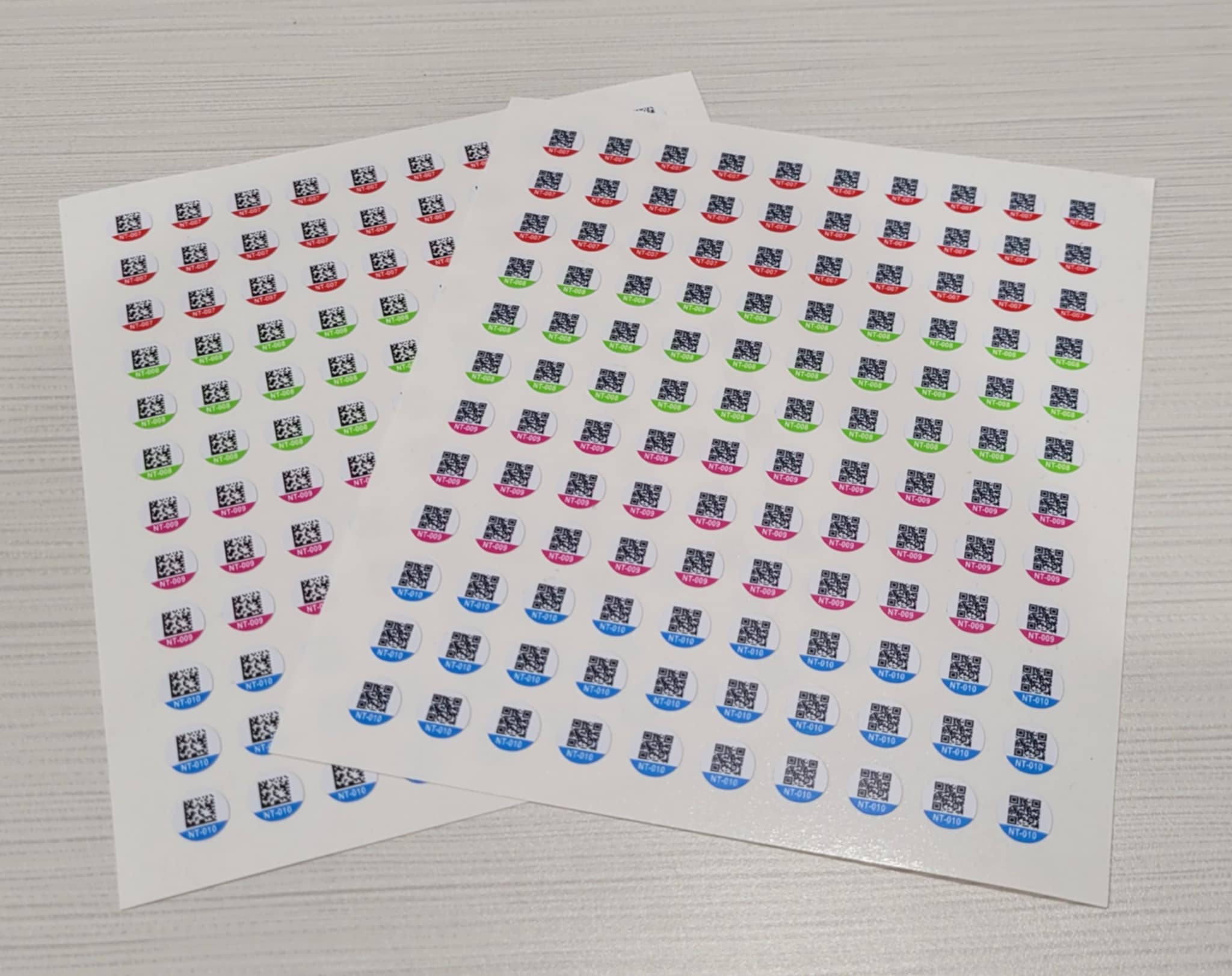 Smaal Bar Code Lining Pre-printed Consecutively Numbered Bar Code Labels - UV Lamination- NapTags